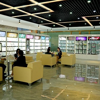 鄉鎮美妝店從備受冷落到開(kāi)出奇跡之花！